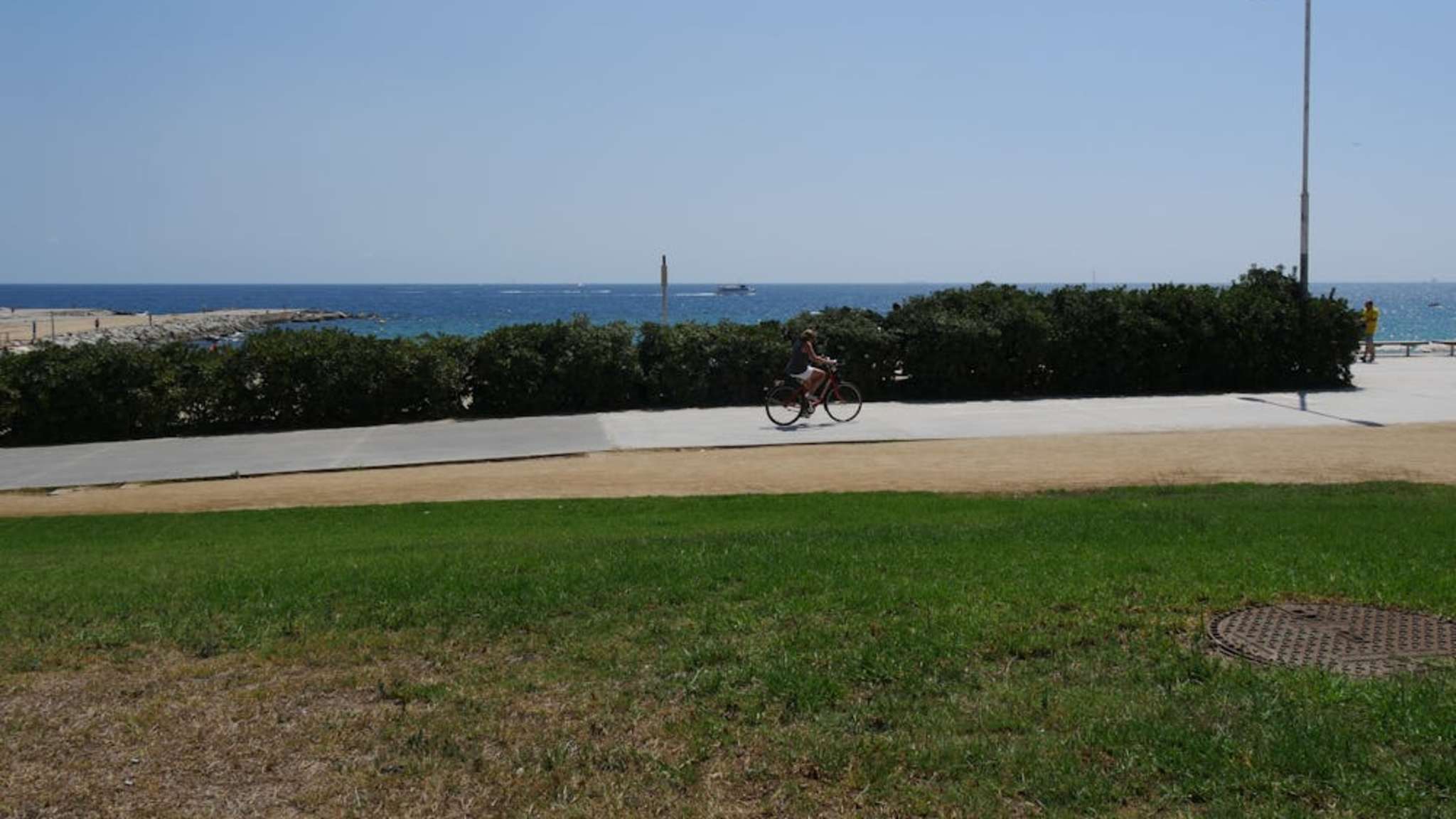 Playa de la Mar Bella, Barcelona, Spanien © HolidayCheck